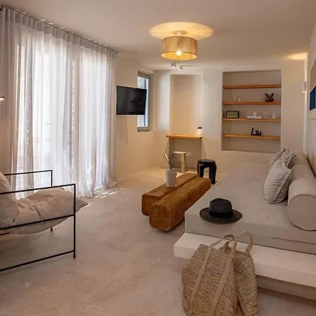 Casa Elysian Villa *